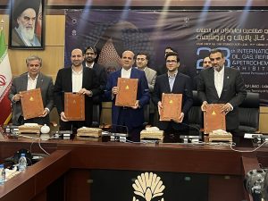 عکس تفاهم‌نامه دارخوین - Copy
